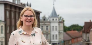 Министерство расследует траты Лийзы Пакосты на командировки